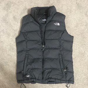 Women's Northface Black down vest! Size Small
